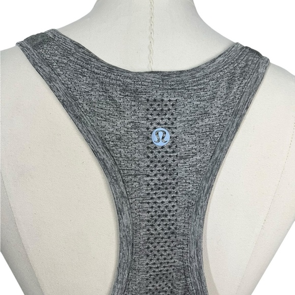 LULULEMON | Swiftly Tech Racerback 2.0 *Race Length
Graphite Grey / Silver Drop - Picture 5 of 7